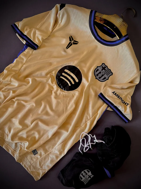 FC Barcelona Away 2025-26 Jersey Set